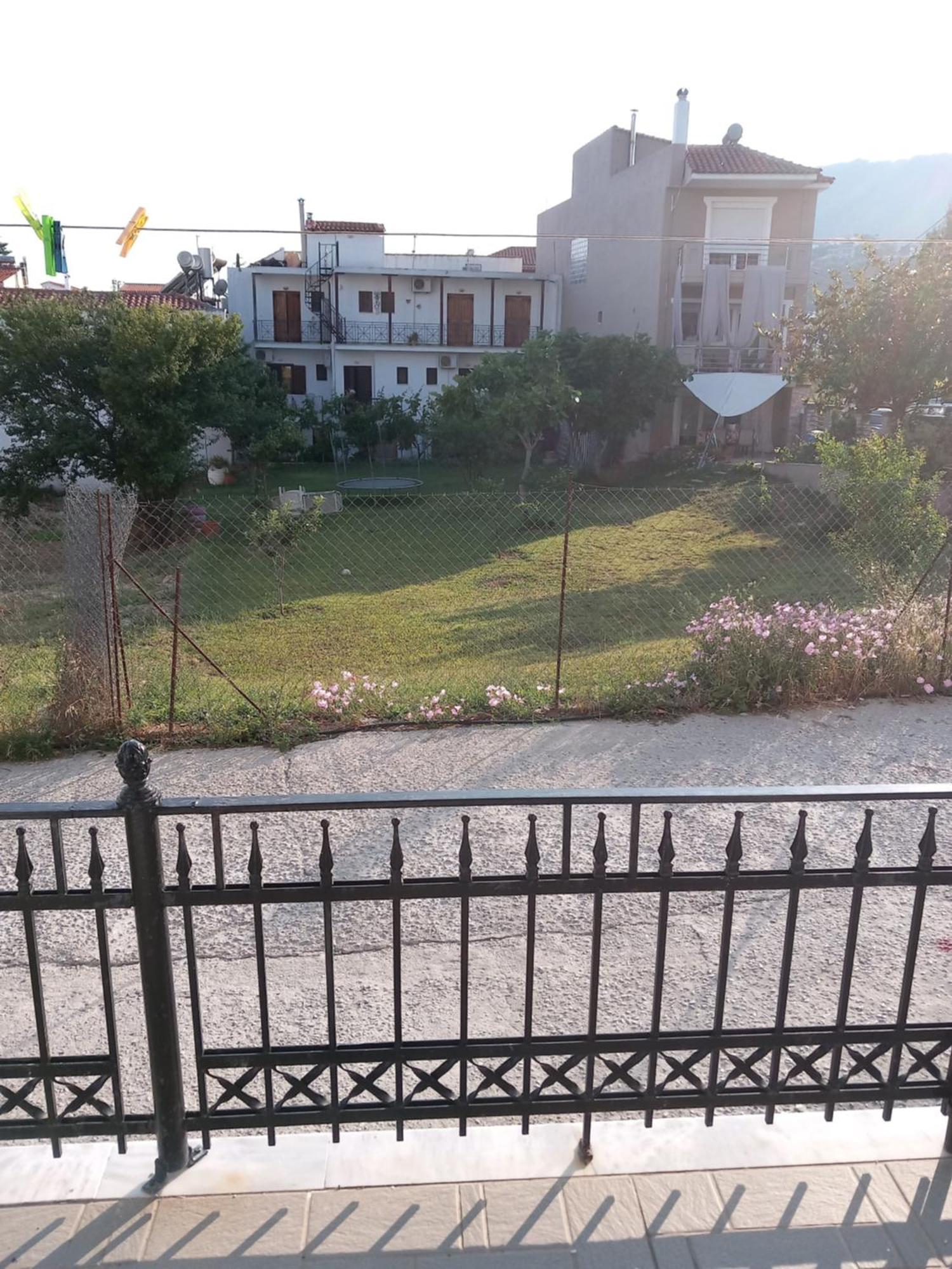 Syraina Apartments Skiathos Town Bagian luar foto