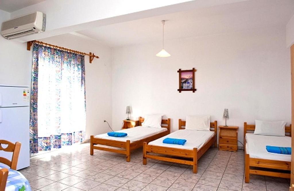 Syraina Apartments Skiathos Town Ruang foto